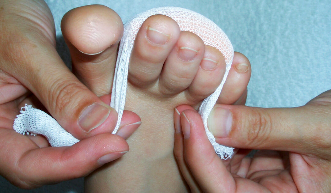 BUCHTIPP: Nagel- und Hautprobleme besser erkennen und behandeln